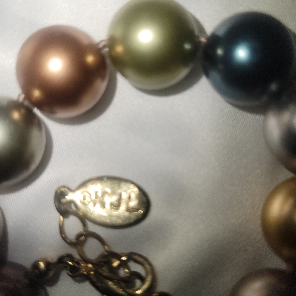 Kenneth Jay Lane Pearl Necklace - image 2